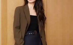 艾秋麻豆剧果冻传媒在线播放